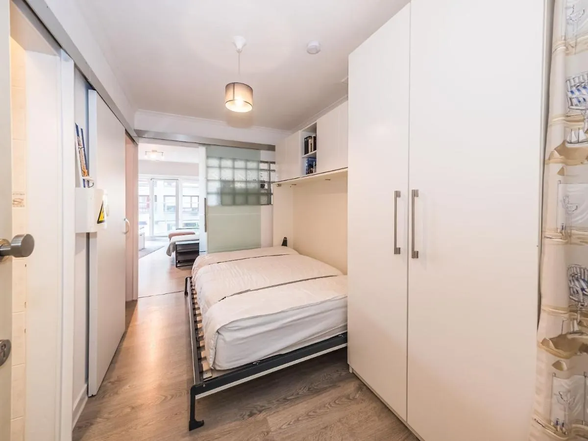 Studio With Sleeping Area For Family Middelkerke Apartment